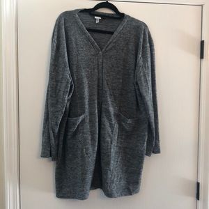 🎗NWOT Button front cardigan